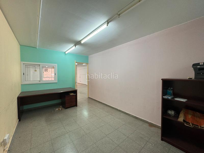 Foto 76258303-9ce9-418f-9cb8-88a703ec42a0. Fabrikhalle in Centre Hospitalet de Llobregat (L´)