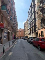 Aparcament cotxe  Calle de alonso del barco. Garaje