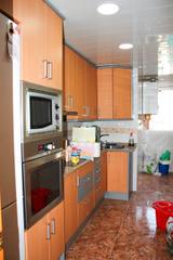 Piso  Carrer de l'empordà. Oportunidad en la gavarra, cornellà de llobregat!