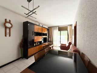Pis  Avinguda de la generalitat. 4 habitaciones