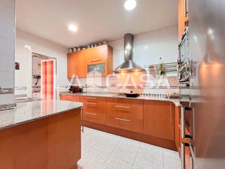 Chalet in El Camp de l´Arpa del Clot