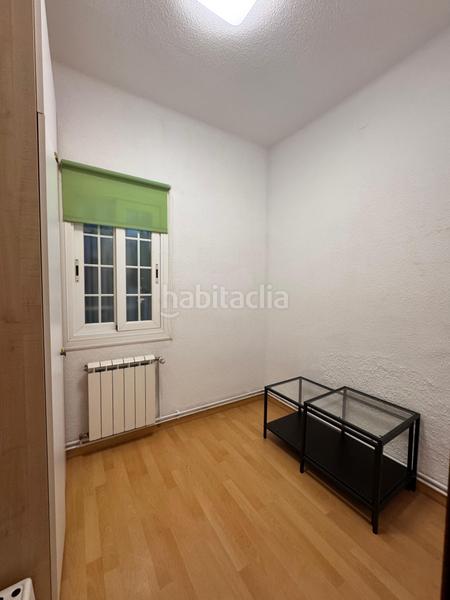 Foto 1b41e40a-a5c9-4f97-8389-1c8e1de5a2be. Piso  carrer de trinxant, en El Camp de l´Arpa del Clot Barcelona