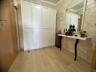 Appartement à El Gornal. Piso avenida vilanova de, lhospitalet de llobregat