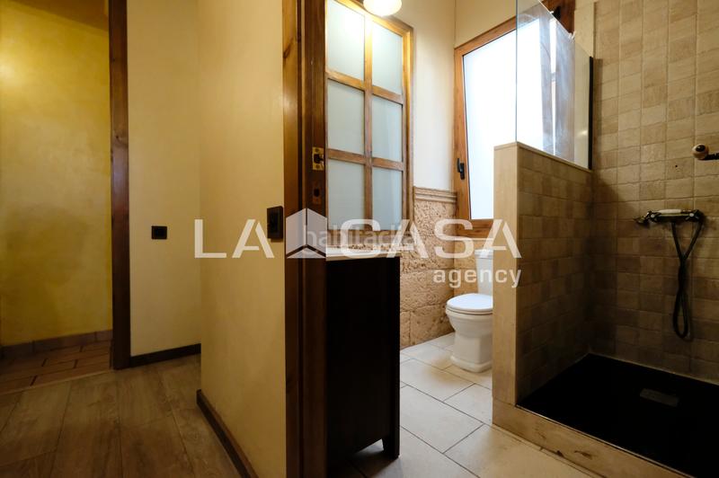 Foto 25227af9-99e5-4c53-afd1-7d871c11316c. Casa pareada chalet pareado plaça deivissa, en Horta Barcelona