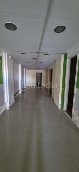 Foto eec6f7e1-e0da-4a95-8628-7f333733fcf4. Locale commerciale in Centre Castelldefels