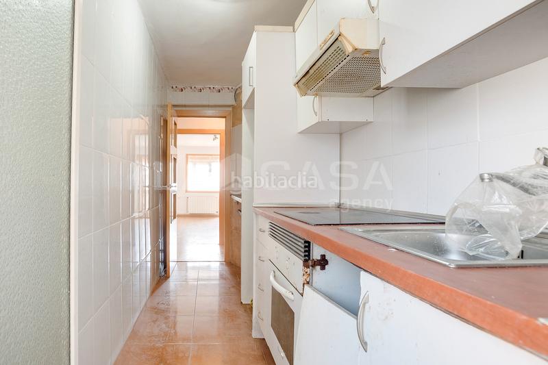 Foto 6faae4ae-7855-449f-a024-6b4364d690f7. Attique avec chauffage dans La Verneda - La Pau Barcelona