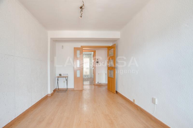 Foto c9bbe417-e757-412c-a78c-54e752e99b88. Attique avec chauffage dans La Verneda - La Pau Barcelona