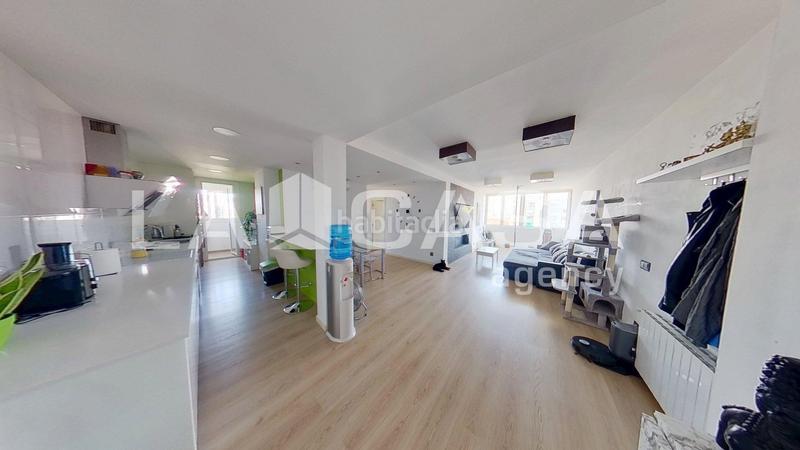 Foto 0cc19c2a-7383-4357-9bba-e11f010b500b. Pis a La Verneda - La Pau Barcelona