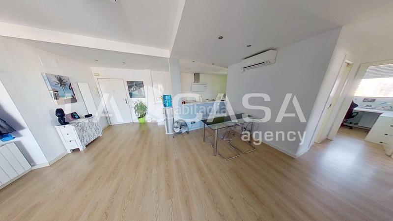 Foto 3111f172-5c2f-4309-b9ba-6a30c5996e5d. Pis a La Verneda - La Pau Barcelona