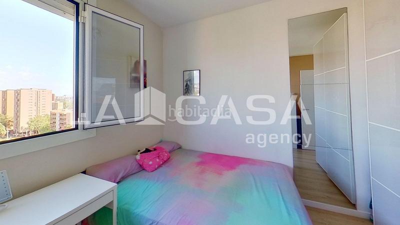 Foto 9bc266ac-3268-4449-bc3e-e7a587de1c91. Pis a La Verneda - La Pau Barcelona