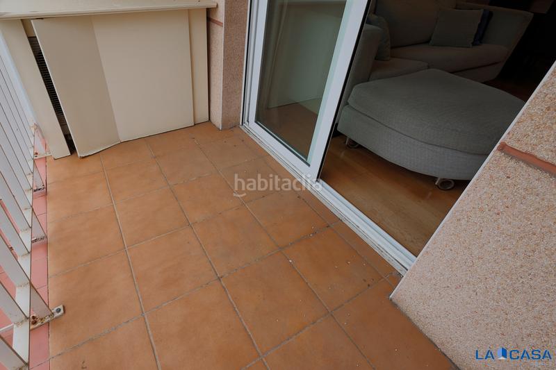 Foto f7a7c3a6-3cb0-4060-89cd-18accb130ac1. Appartement avec parking dans La Bordeta Barcelona