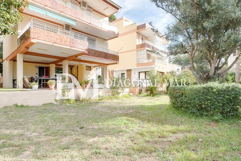 Foto b99b5964-e3e8-4583-9fea-972f187e5232. Casa amb aparcament a El Poal Castelldefels