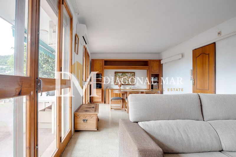 Foto bd4ef657-f67b-4412-a8af-7bcfa3d87e43. Casa amb aparcament a El Poal Castelldefels