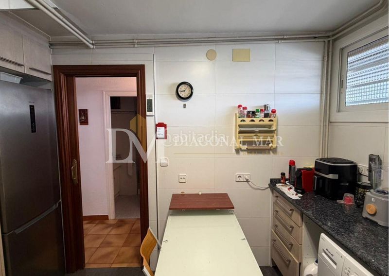 Foto 8cfb690e-fc80-40aa-9c69-2e5ec68f3e01. Dúplex amb calefacció a La Verneda - La Pau Barcelona