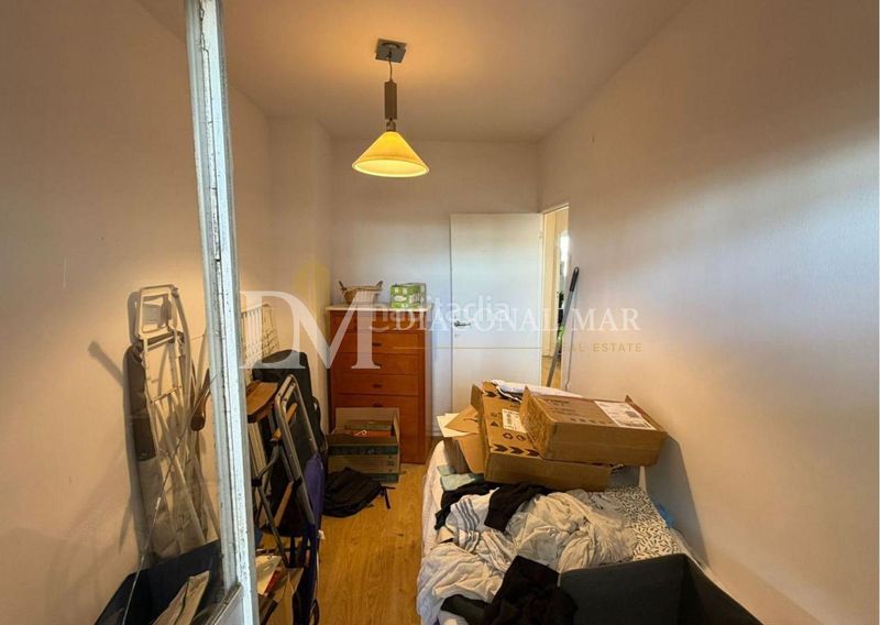 Foto 9d39682d-6bdb-4af3-837e-b7ff514fd326. Dúplex amb calefacció a La Verneda - La Pau Barcelona