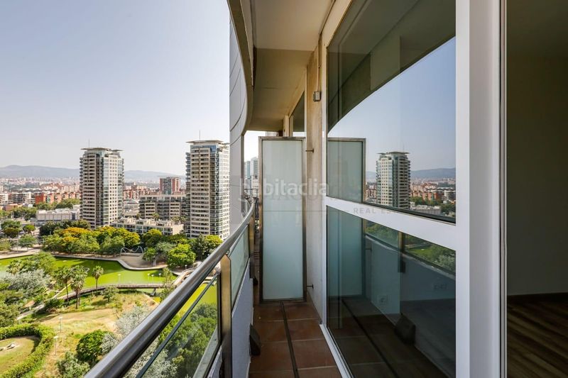 Foto a7601a70-d7c0-41d1-be10-26f7cfb9c36b. Pis amb aparcament piscina a Diagonal Mar i el Front Marítim del Poblenou Barcelona