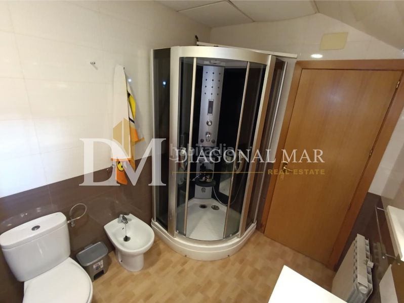 Foto c0564958-b209-4466-acdc-bde338b348c4. Casa amb calefacció aparcament piscina a Sant Genís dels Agudells Barcelona