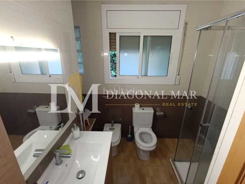 Foto fca4d935-3c94-4d74-9bd4-9191c9f5047b. Casa amb calefacció aparcament piscina a Sant Genís dels Agudells Barcelona