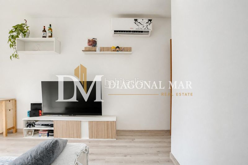 Foto f79a630b-eaa4-42df-8e66-81f9b3e91e02. Pis a Trinitat Vella Barcelona