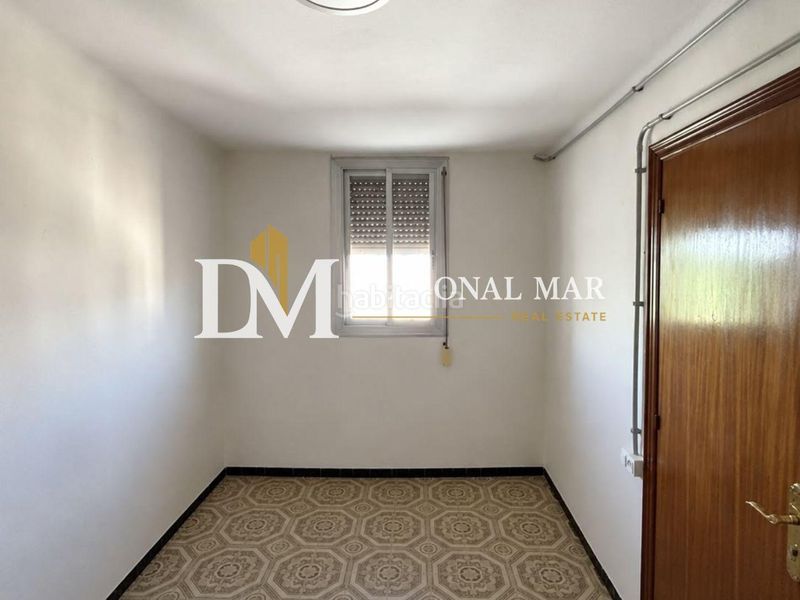 Foto 153f9eda-bbbb-49c4-ac74-efa367ef2ce3. Pis a Besòs - Maresme Barcelona