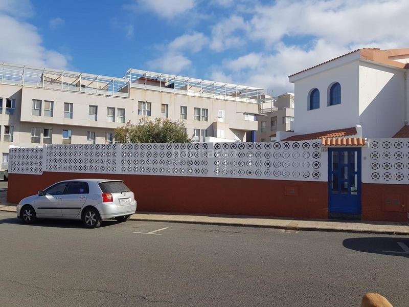 Foto 5e315235-f8dc-4540-9073-77c930469671. Chalet mit parking pool in Sardina Gáldar