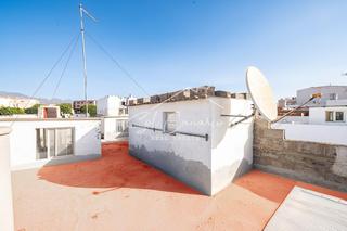 Casa a Vecindario - El Doctoral - Cruce de Sardina. Vivienda única con múltiples opciones en santa lucía de tirajana