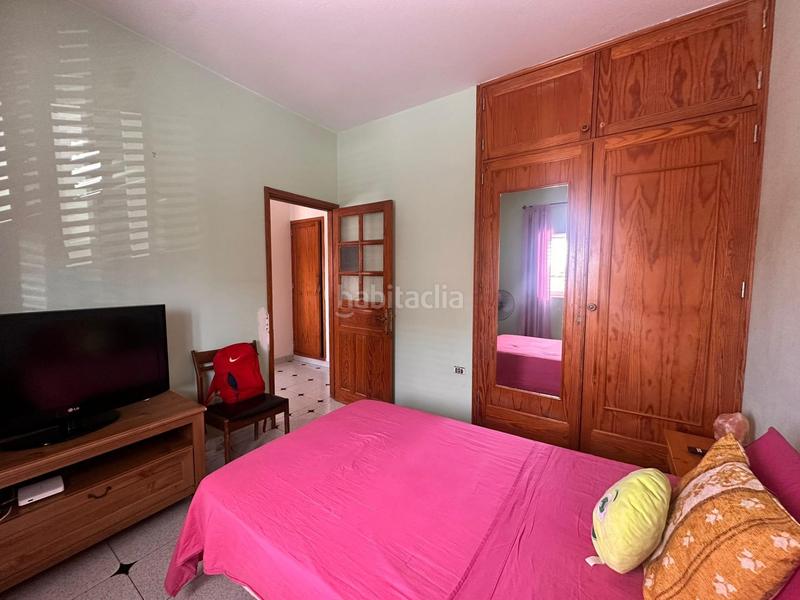 Foto 3fbb4937-b67d-4098-9352-305f677c8881. Casa adossada a Vecindario - El Doctoral - Cruce de Sardina Santa Lucía de Tirajana