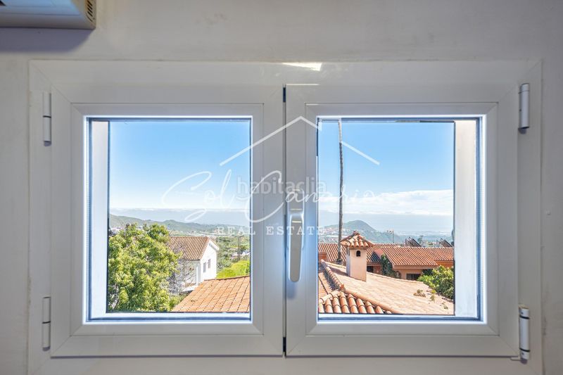 Foto dabcf832-4b78-41c3-a080-3c4965f0dd35. Xalet amb calefacció aparcament piscina a Valsequillo de Gran Canaria