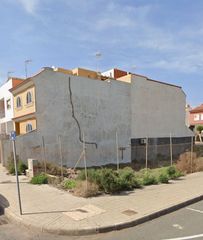 Terreno residenziale in Cruce de Arinaga. Oportunidad de inversión suelo urbano en cruce de arinaga