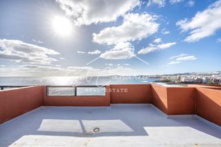 Rent Flat in Playa del Hombre - Taliarte - Salinetas. Tu nuevo hogar en telde con vistas incomparables a la playa de m