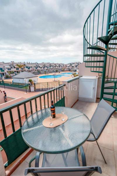 Foto ddfe902c-bf76-44dd-972a-9c1a985da74e. Apartament amb piscina a Costa del Silencio Arona