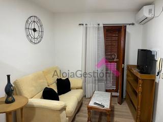 Location Appartement  Plaza san martín. Apartamento con patio en alquiler - centro