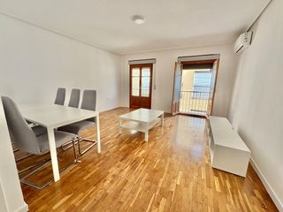 Rent Duplex  Calle san pedro. Habitaciones en alquiler en el centro