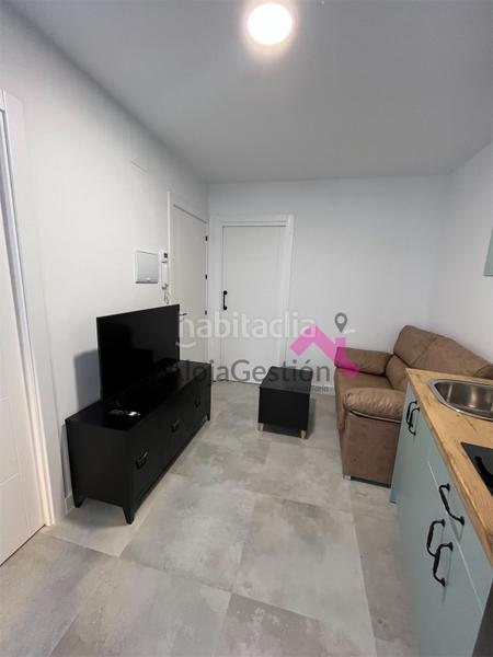 Foto f2fc3d74-eac6-4761-942e-41c38619ab30. Alquiler apartamento incluido luz agua wifi calefacción frío y calor en Plasencia
