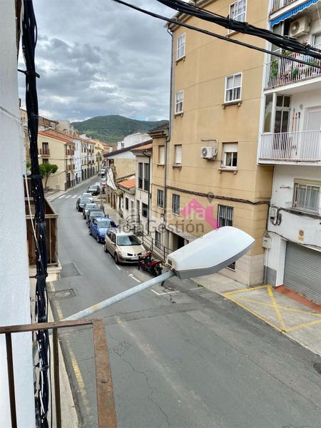 Foto 80fdc903-eace-41da-b5cd-6aabefc55fdd. Casa a Centro Ciudad Plasencia