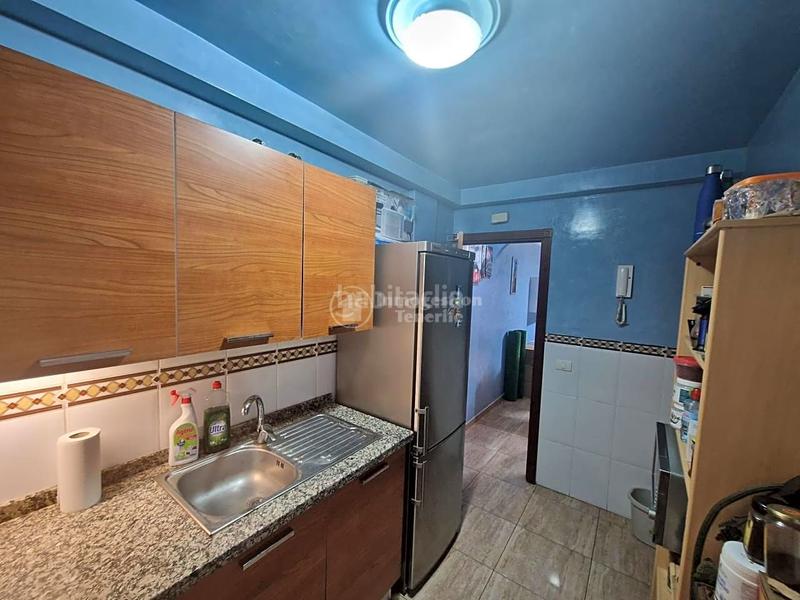 Foto ec2f722e-2993-4ad0-921e-5157f2162c9b. Dúplex amb aparcament a Llano del Camello San Miguel de Abona