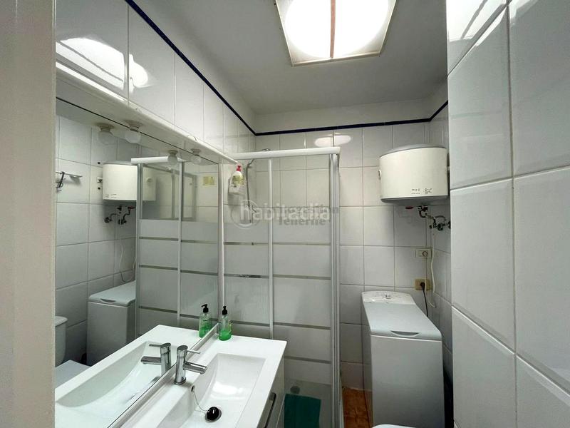 Foto b3fec35d-e02a-4bd1-9a97-06a41cbb53f3. Location studio avec piscine dans Costa del Silencio Arona