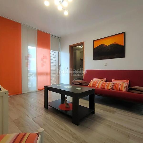 Foto fbd28c46-8357-4cbb-a636-b8ef60faf3f1. Location appartement avec piscine dans Costa del Silencio Arona
