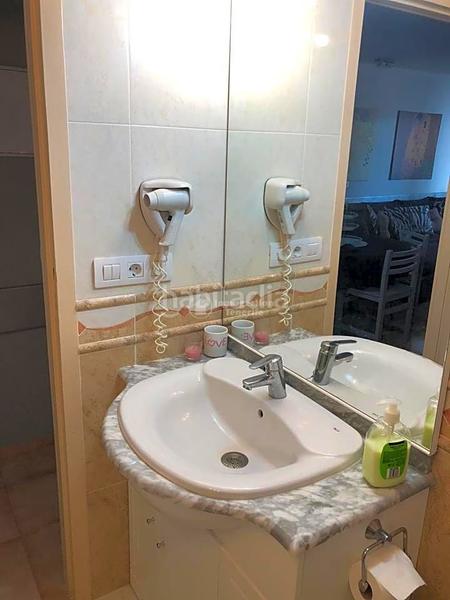 Foto 9ad24d65-a7d1-40b4-95b5-3f9a07e2b559. Location appartement avec piscine dans Las Galletas Arona