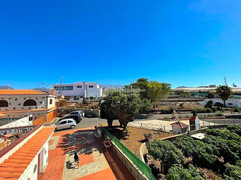 Foto 16a5bcad-8fb8-4973-8ea2-bbaa8f3e4c4a. Casa con piscina in Cho - Parque de la Reina Arona