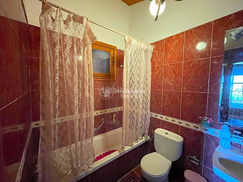 Foto 1910b12d-a856-4de1-89f8-7b0e2b6c0283. Casa con piscina in Cho - Parque de la Reina Arona