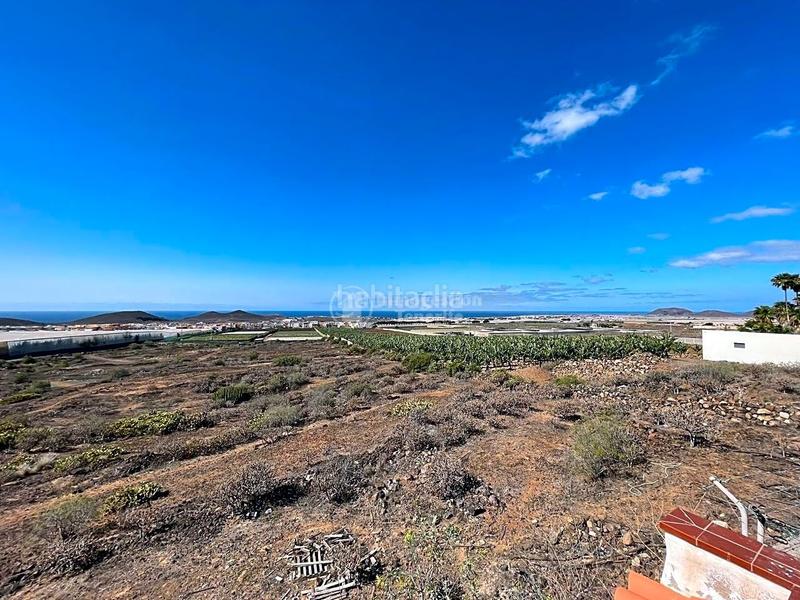 Foto 848e1d40-3f02-4ec9-88a2-0a6dc695cc6d. Casa con piscina in Cho - Parque de la Reina Arona