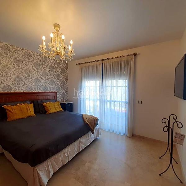 Foto 07387e71-6f7d-4659-bf75-ae10f239a2d7. Rent semi detached house with parking pool in Palm - Mar Arona
