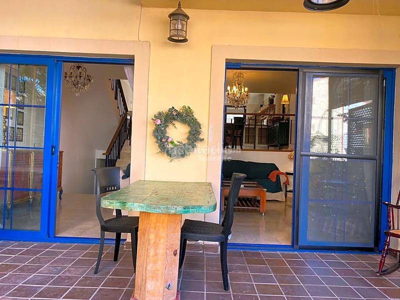 Foto 7de71f46-cb08-48a4-9db4-5f2bb4dfad5e. Rent semi detached house with parking pool in Palm - Mar Arona