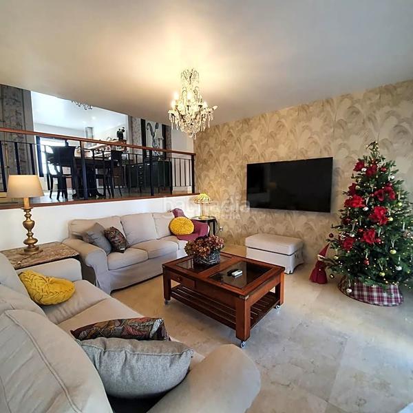 Foto dba84208-f12e-464b-8e1c-4f1e9021c0d8. Rent semi detached house with parking pool in Palm - Mar Arona