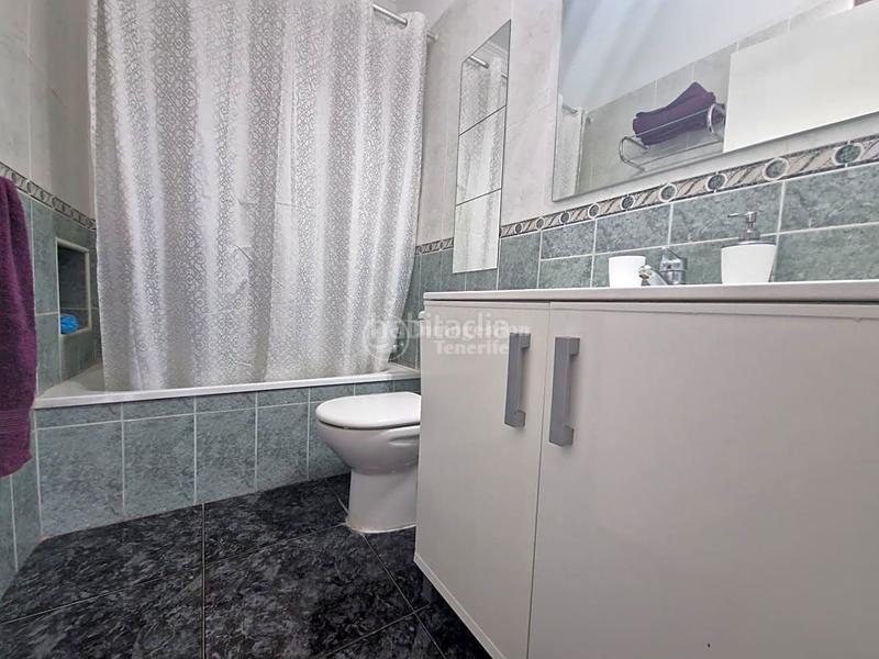 Foto 9678fbc8-48d0-4122-9f1b-fe661ce64c0a. Rent apartment with pool in Costa del Silencio Arona