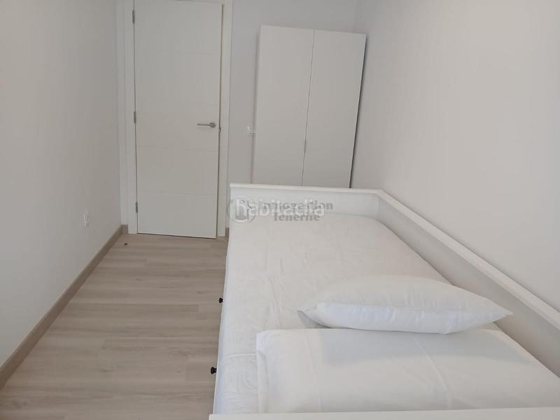 Foto 55a2a78e-2345-4955-8c71-727cb623511d. Alquiler piso se alquila en Cabo Blanco apartamento de 2 dormitorios en Arona