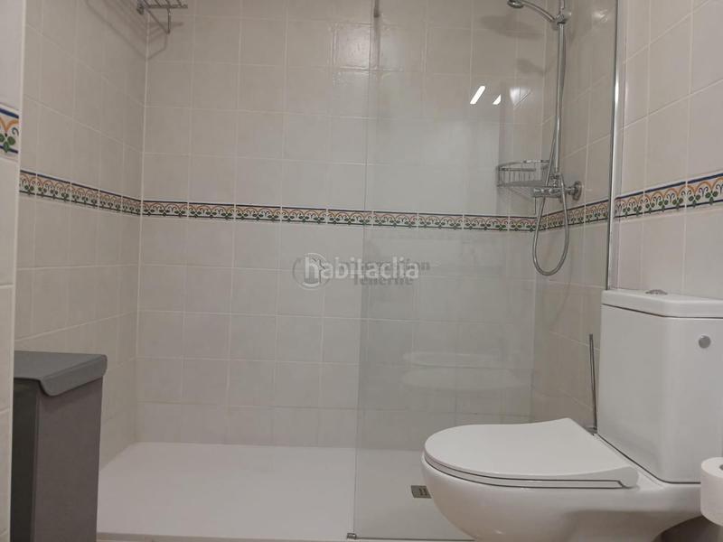 Foto 688d0702-c47f-4bb4-a5f8-debeafe3cb61. Rent flat with parking pool in Cabo Blanco Arona