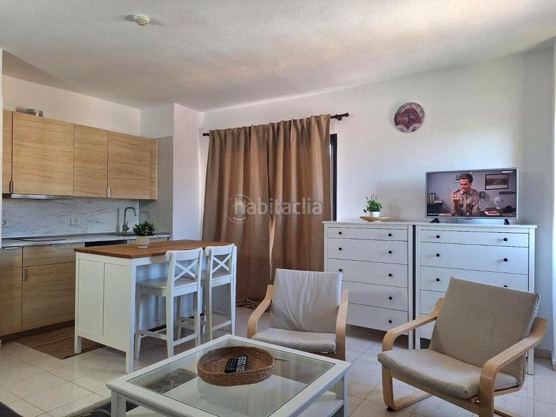 Foto 89229e09-f280-49e4-8144-6114302e7528. Alquiler estudio se alquila en playa paraiso un estudio! en Adeje