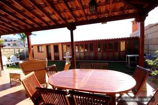 Casa  Labrusca. Se vende en parque la reina chalet de 3 dormitorios